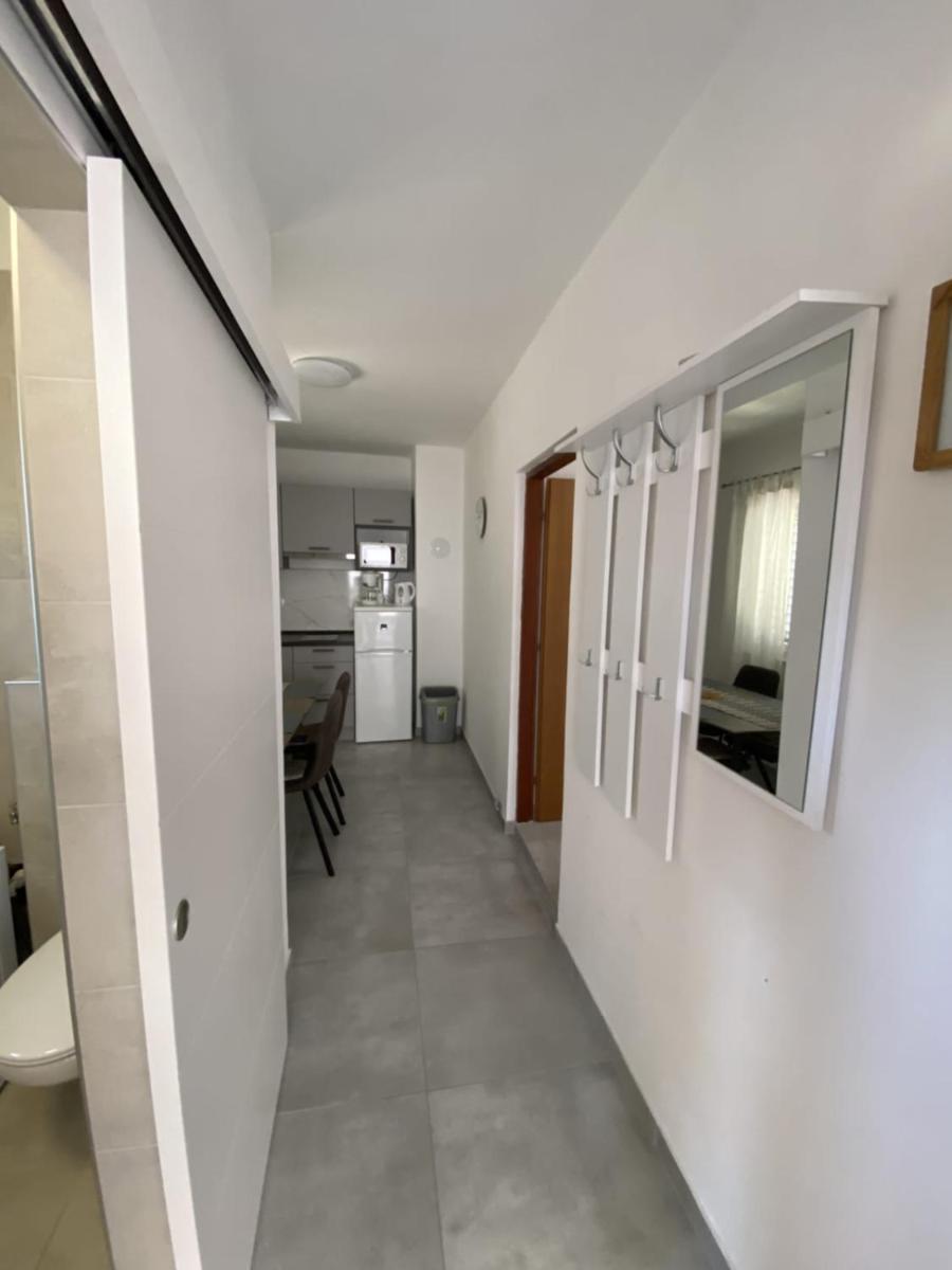 Apartmani Radosav シロ エクステリア 写真